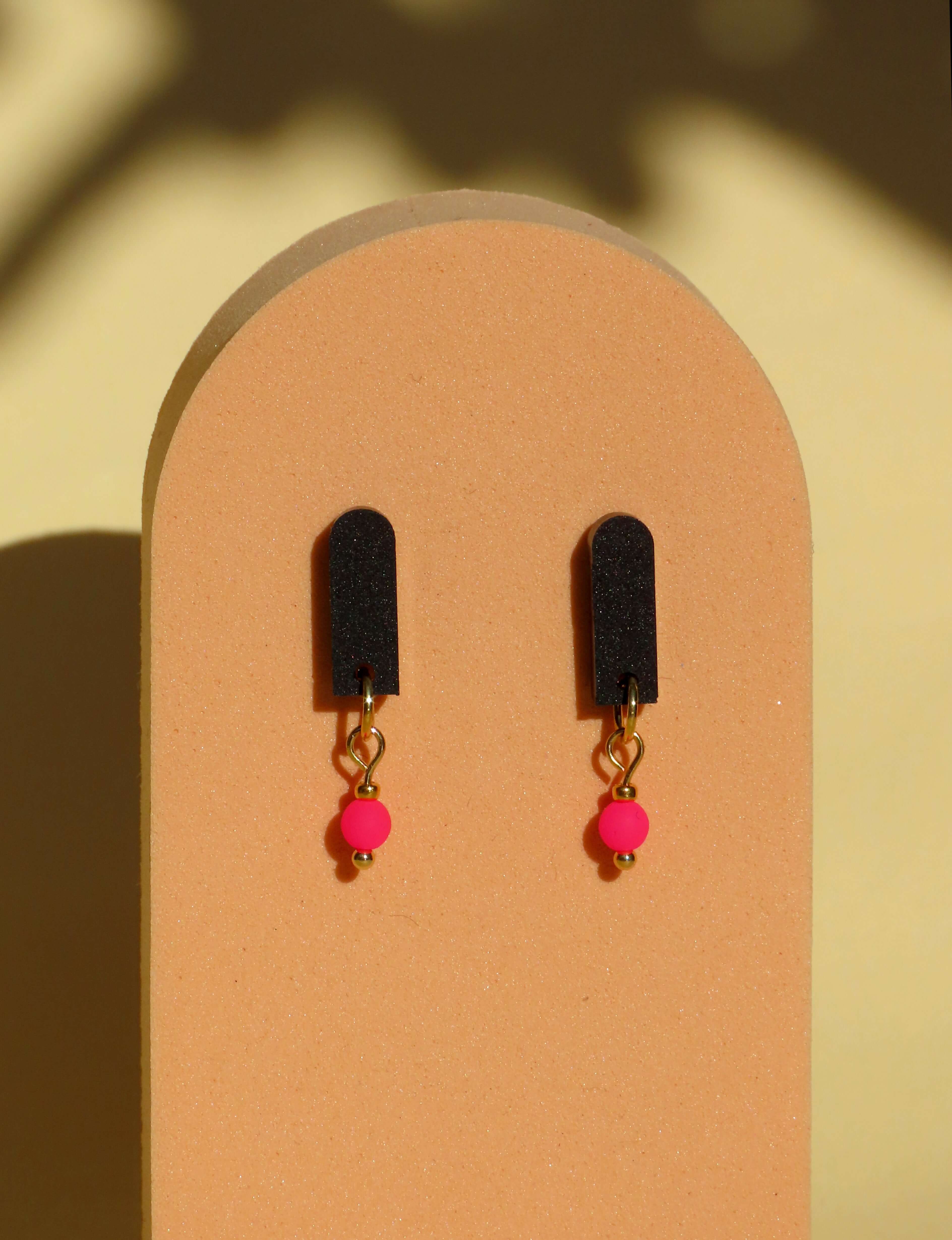 Petites boucles d'oreilles arc arc lilas jaune orange