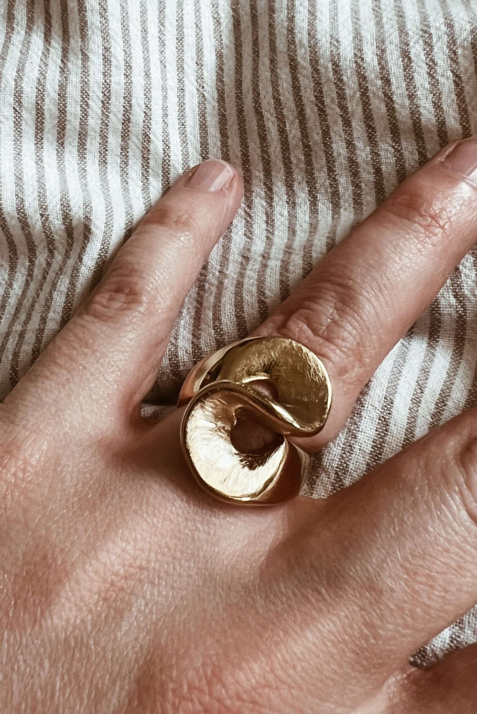 Bague en acier inoxydable argenté Big Hug