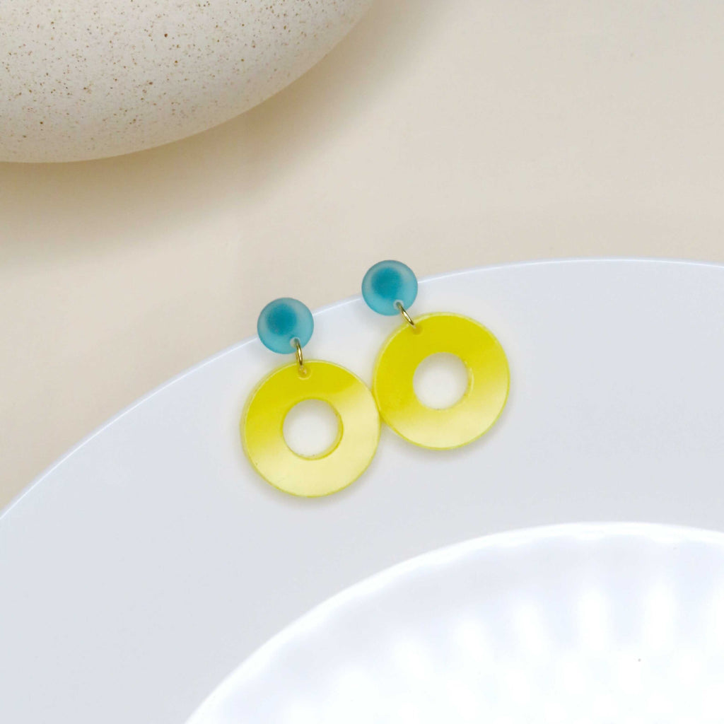 Colorblock Circle Ohrstecker in eisblau & gelb Ohrringe niemalsmehrohne ohne Schmuckschachtel 
