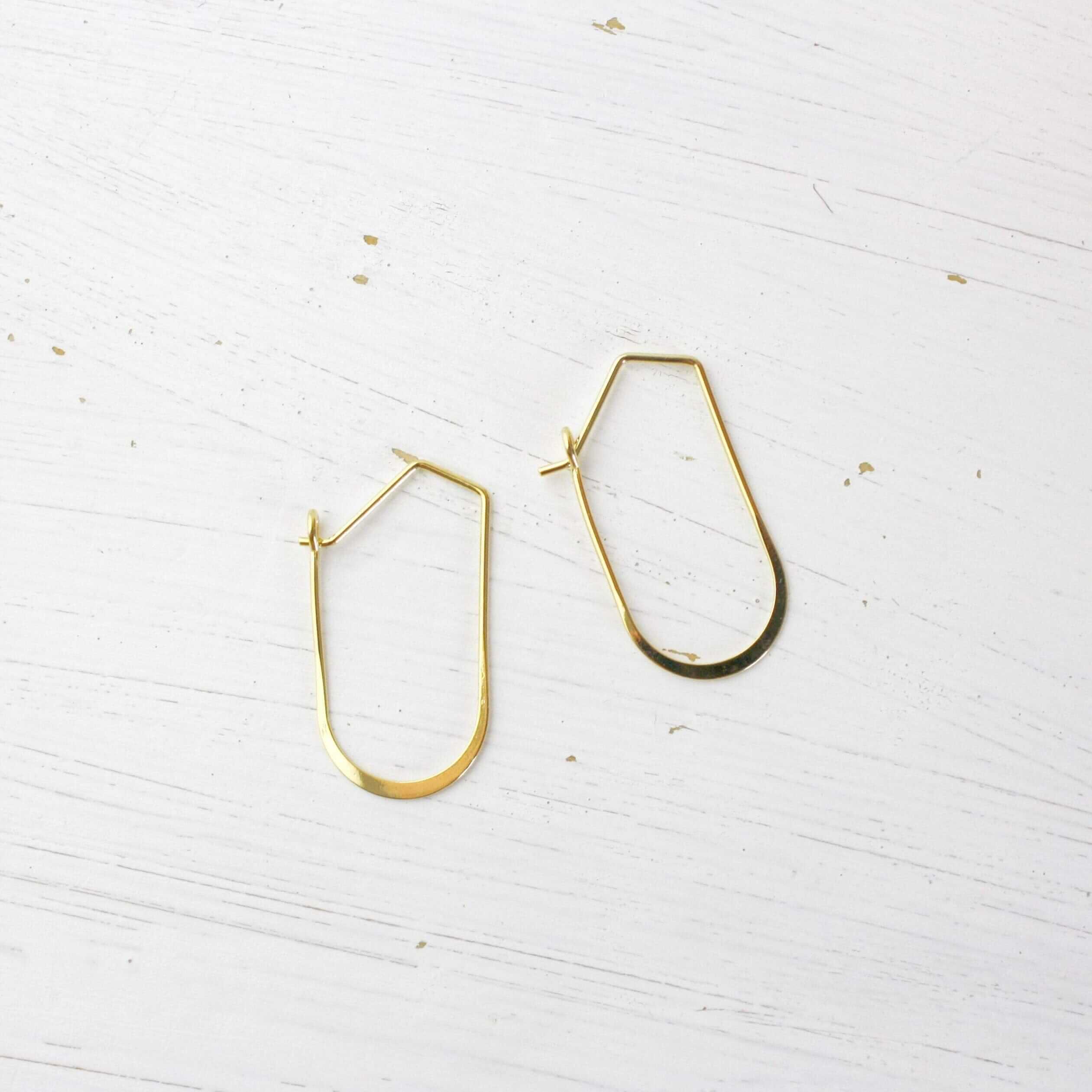 Elegante minimal vergoldete Creolen Ohrringe niemalsmehrohne 